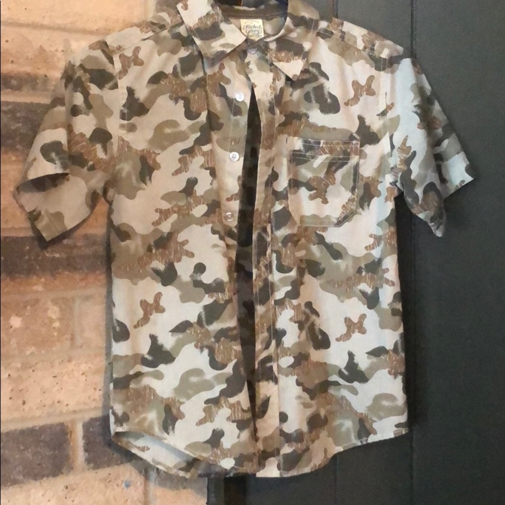 Short Sleeve